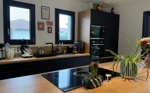 Maison à vendre    4 pièces •  Saint-Jean-de-Marsacq