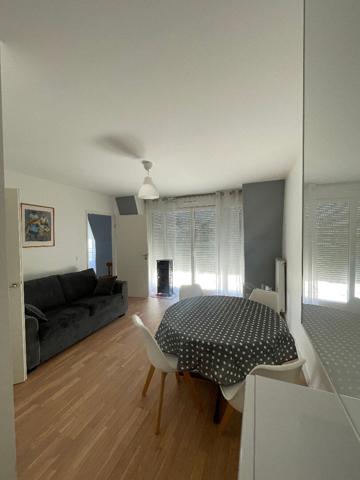 Appartement Chatillon 2 pièce(s) 38 m2 meublé