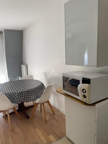 Appartement Chatillon 2 pièce(s) 38 m2 meublé