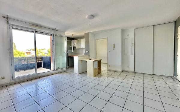 Appartement à vendre    2 pièces • 39 m2 Vauvert