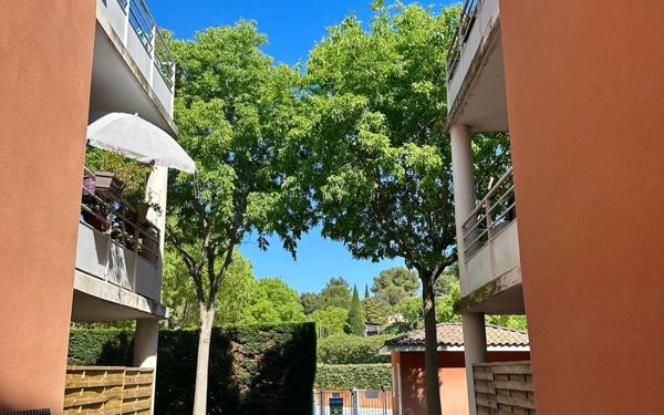 Appartement à vendre    2 pièces • 39 m2 Vauvert