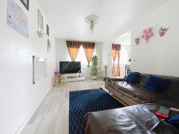 Appartement F4 avec cave et parking sécurisé