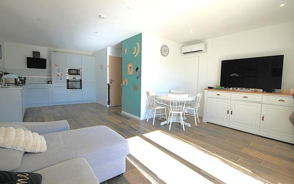 Maison à vendre    4 pièces • 82,41 m2 Tanneron