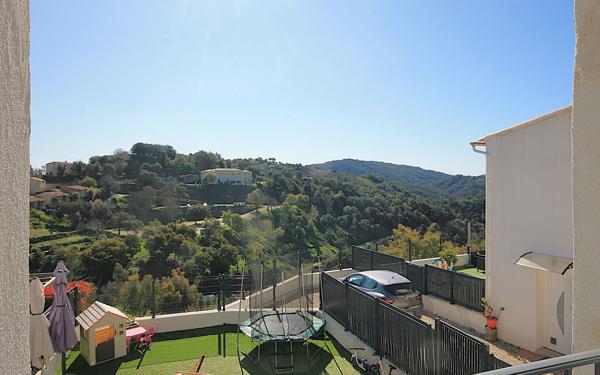 Maison à vendre    4 pièces • 82,41 m2 Tanneron