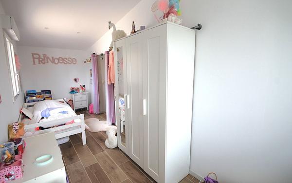 Maison à vendre    4 pièces • 82,41 m2 Tanneron