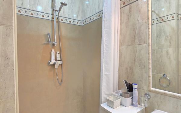 Appartement à vendre    3 pièces • 69,08 m2 Nice