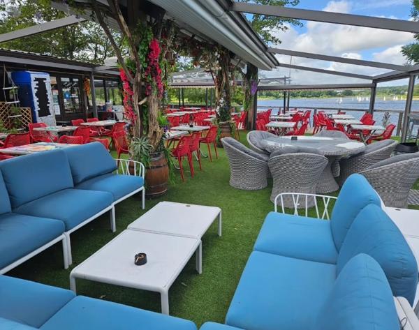 LAC DE BOUZEY (88) - Fonds de commerce et murs