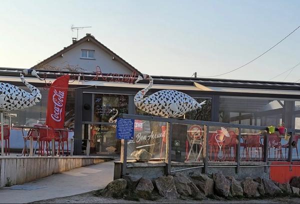LAC DE BOUZEY (88) - Fonds de commerce et murs