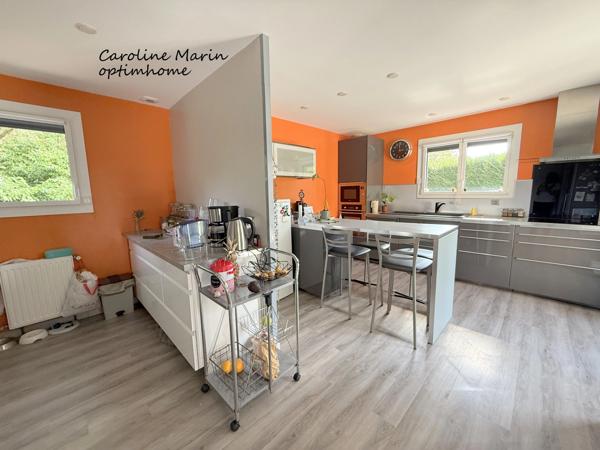 ROUEN - Maison sur sous-sol complet viable de plain-pied  140 m² jardin 687 m²