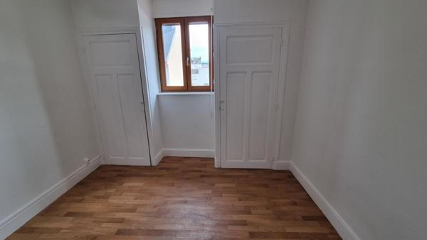 Immeuble 200 m² Vichy proche 4 chemins et marché couvert