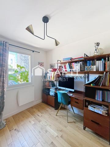 13007-Bompard-Maison 5 pièces- Piscine - Parkings.