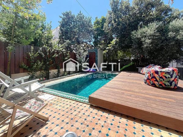 13007-Bompard-Maison 5 pièces- Piscine - Parkings.