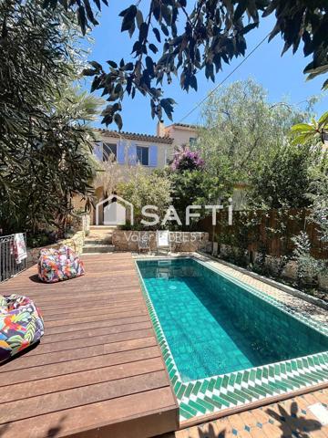 13007-Bompard-Maison 5 pièces- Piscine - Parkings.