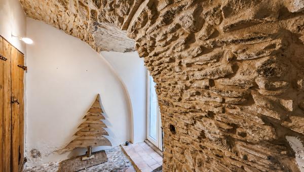 Maison
         10 pièces
        - 363 m² Exclusivité 350 000 € *