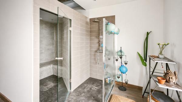 Maison
         10 pièces
        - 363 m² Exclusivité 350 000 € *