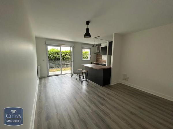 Appartement à louer 2 pièces 46.09m² Pau (64000)