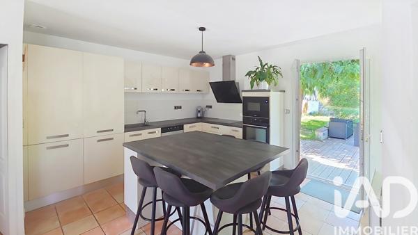 Maison à vendre 5 pièces 105 m² Cazaux-Savès
