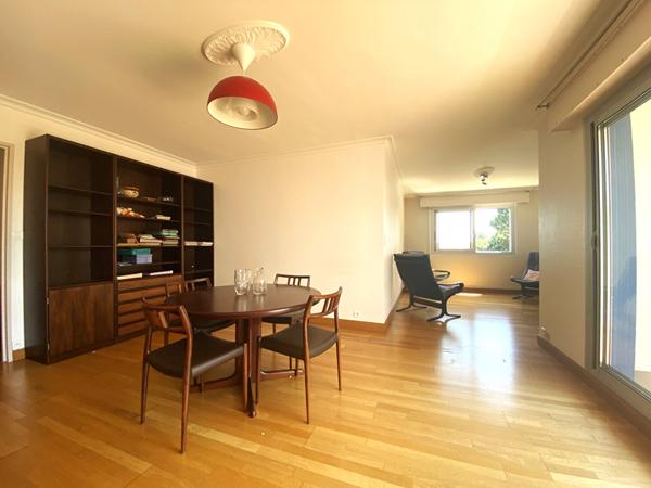 Appartement à vendre à Vannes Rive droite du Port - 3 chambres - ascenseur - terrasse