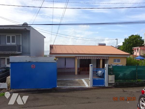 Villa rénovée avec 2 appartements