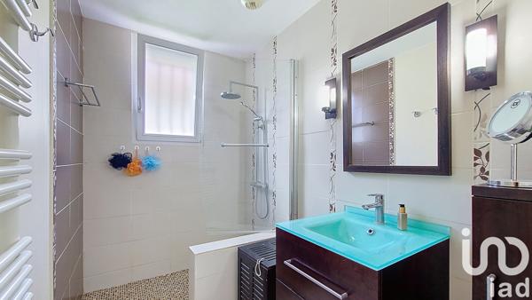 Maison à vendre 7 pièces 135 m² Saint-Rémy-lès-Chevreuse