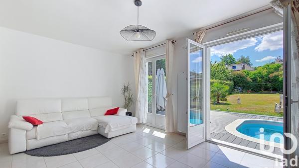 Maison à vendre 7 pièces 135 m² Saint-Rémy-lès-Chevreuse