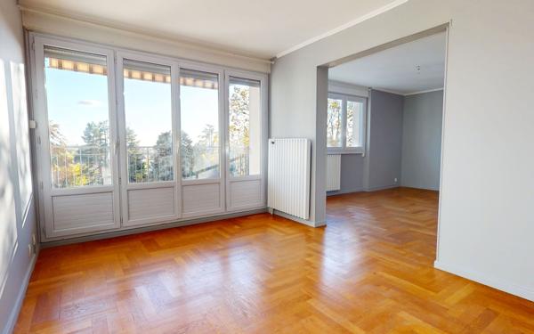 Appartement à vendre    2 pièces • 74,92 m2 Sainte-Foy-lès-Lyon
