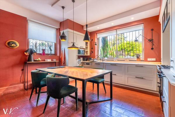 BIARRITZ - VILLA D'EXCEPTION EN PLEIN COEUR DE VILLE