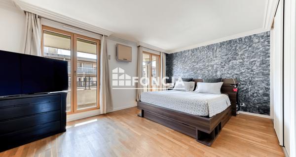 À vendre Appartement 5 pièces 147 m² - Villeurbanne 69100