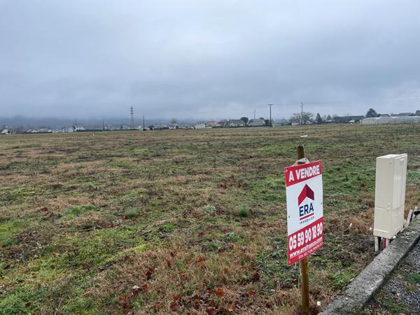 Bordes (64) : Terrain plat constructible de plus de 1000 m2