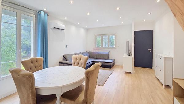 Maison Sainte Genevieve Des Bois 4 pièce(s) 54 m2