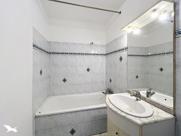 Appartement à vendre 199 700 € Villeurbanne 3 p 51 m² DPE D