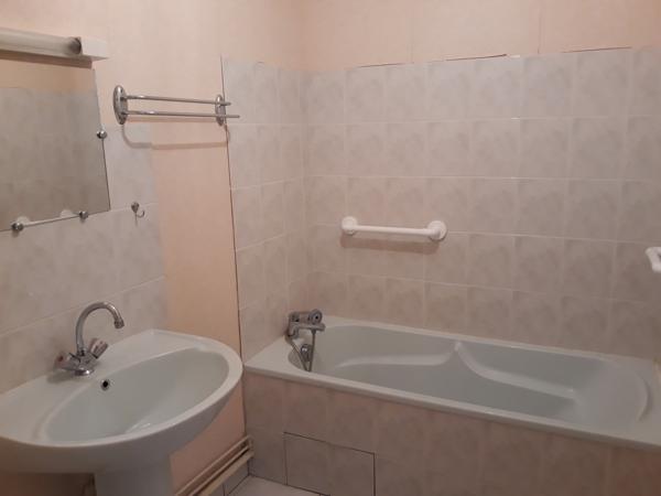 Appartement 2 pièce(s) 1 chambre(s) 56 m²