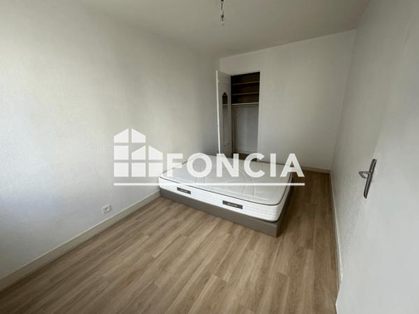 Location Appartement 3 pièces 52.25 m² - 36 A 46 RUE GENERAL FERRIE Grenoble 38100