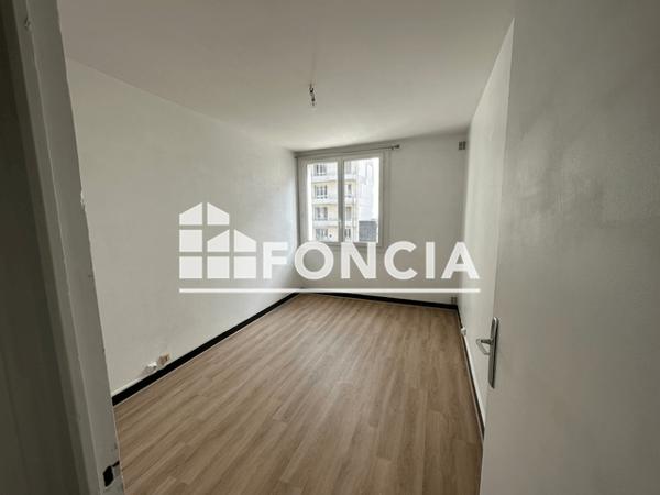 Location Appartement 3 pièces 52.25 m² - 36 A 46 RUE GENERAL FERRIE Grenoble 38100