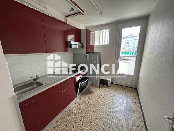 Location Appartement 3 pièces 52.25 m² - 36 A 46 RUE GENERAL FERRIE Grenoble 38100