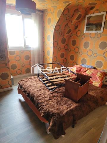 MAISON INDIVIDUELLE 6 CHAMBRES DE 145 M² ENVIRON SUR SOUS SOL AVEC UN TERRAIN DE 4500M²