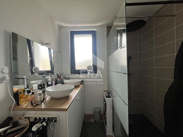 A vendre charmante Maison rénovée à Périgueux type 3 avec jardin