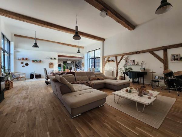 Maison traditionnelle de 392 m²