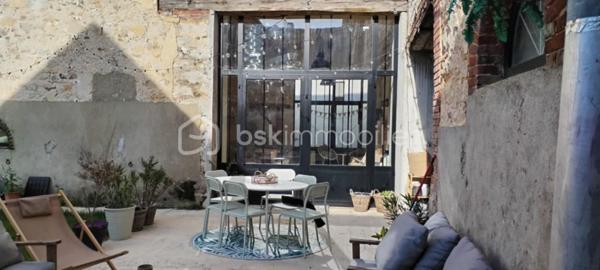 Maison traditionnelle de 392 m²