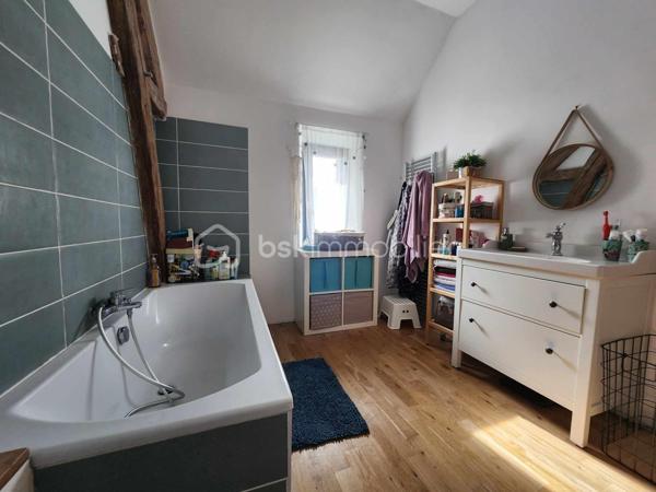 Maison traditionnelle de 392 m²