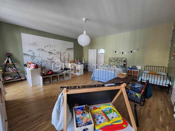 Maison traditionnelle de 392 m²