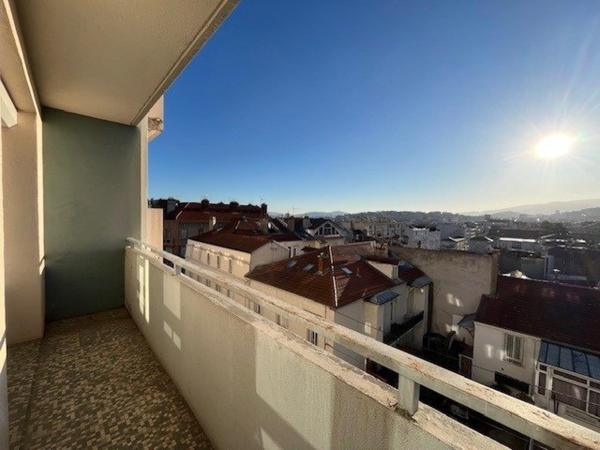 Appartement T3 66 m2 avec balcon