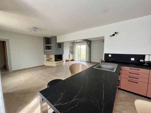 Maison à vendre 192 240 € Contres 6 p 216 m² DPE D