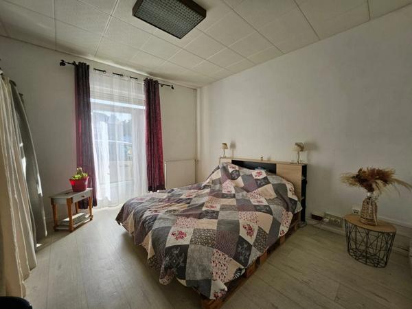 Maison de ville à Crozon, proche voie verte, à visiter sans tarder !