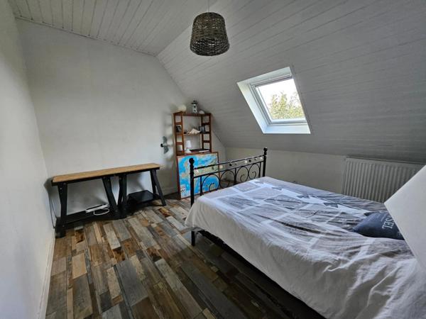 Maison de ville à Crozon, proche voie verte, à visiter sans tarder !