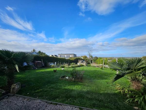 Maison de ville à Crozon, proche voie verte, à visiter sans tarder !
