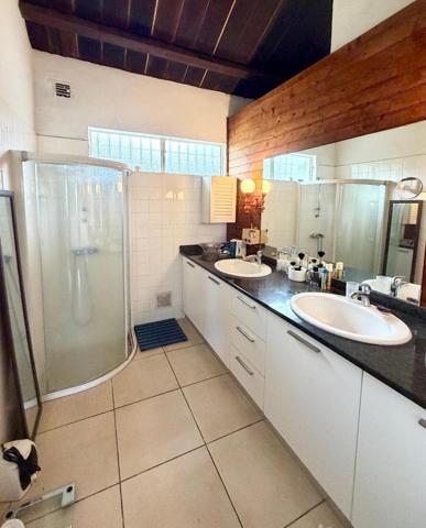 Maison 5 pièces de 120m2 à St benoit proposé par Kom à La Kaz - TMAI245881813