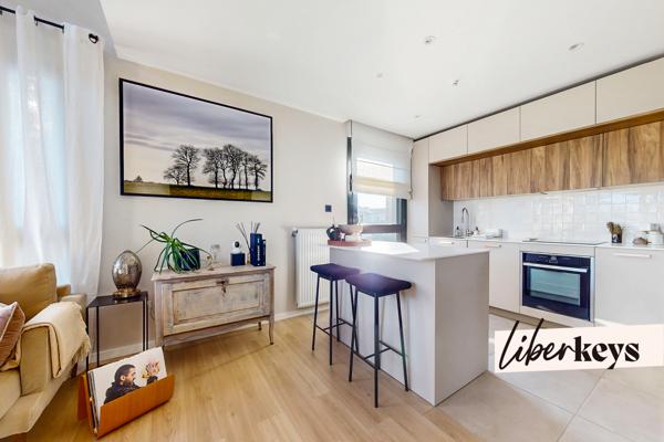 Duplex rare  4 pièces 85,98 m² avec double hauteur, terrasses, parking et cave – Asnières-sur-Seine