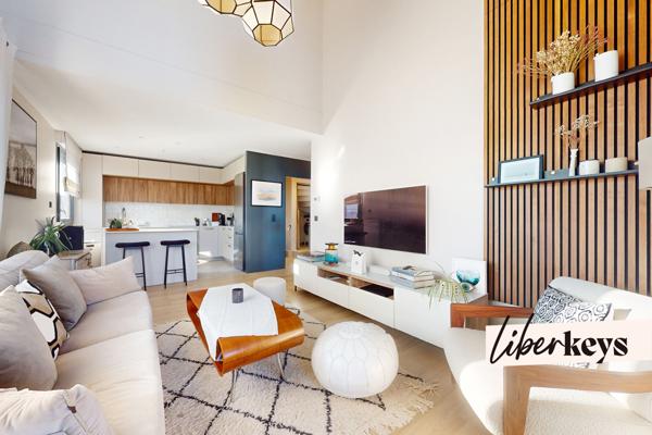 Duplex rare  4 pièces 85,98 m² avec double hauteur, terrasses, parking et cave – Asnières-sur-Seine