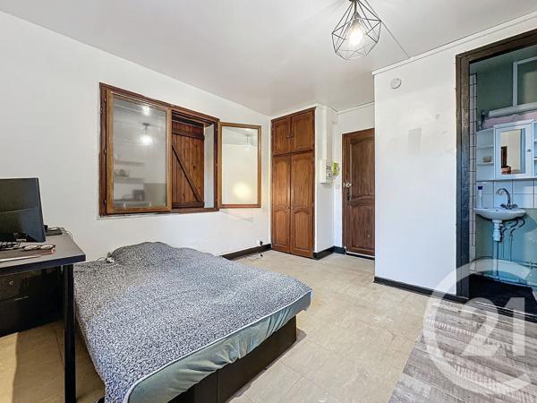 Maison à vendre  10 pièces - 240,57 m2 MONTFERMEIL - 93